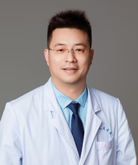 何进 信息照片.jpg