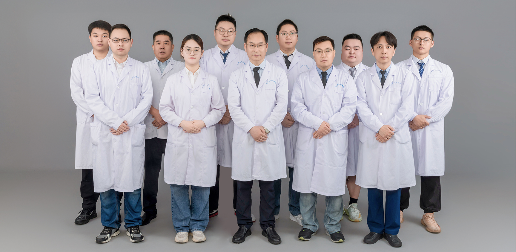 急诊科合照.jpg 急诊科合照.jpg