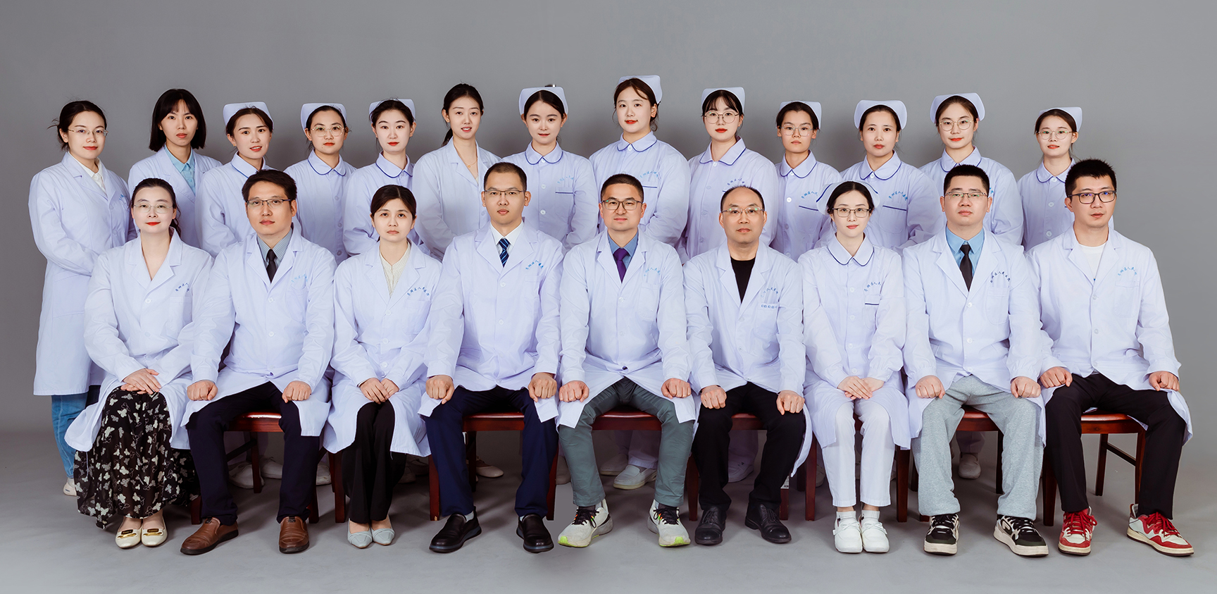 心内科合照.jpg 心内科合照.jpg