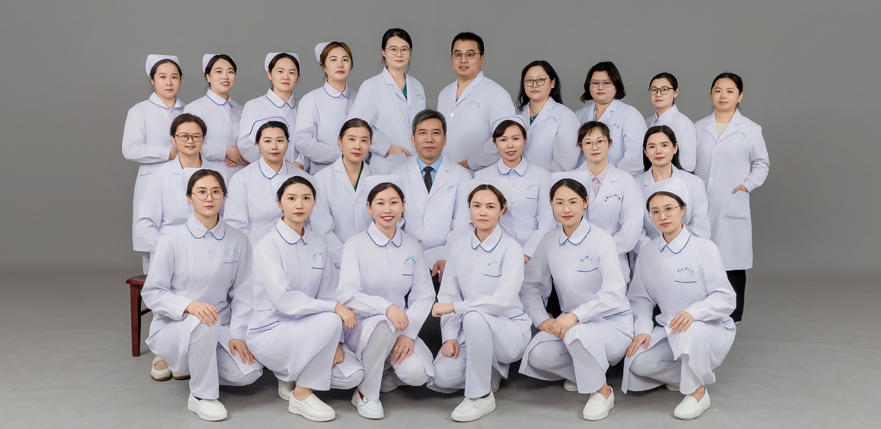 麻醉科合照.jpg 麻醉科合照.jpg